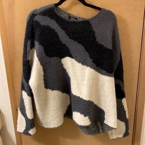 Vici sweater